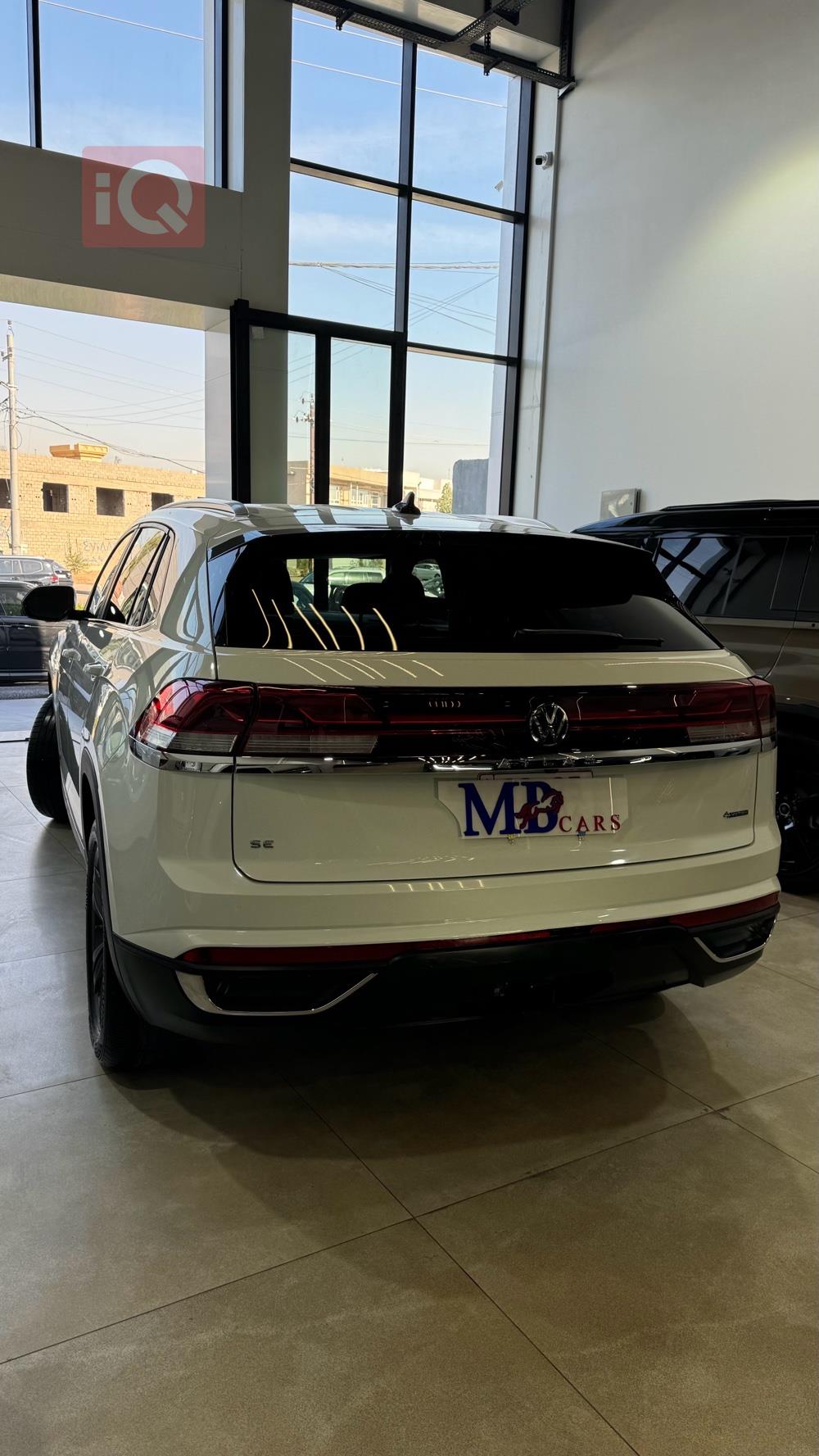 فولكسفاغن أطلس كروس سبورت